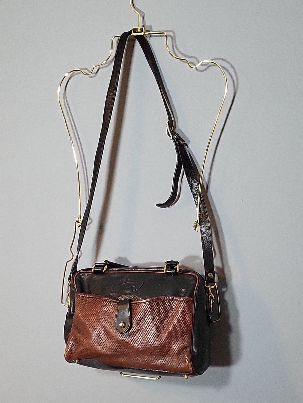 Oroton Cowhide Leather Two-Tone Brown Buckle Crossbody Bag With Handles